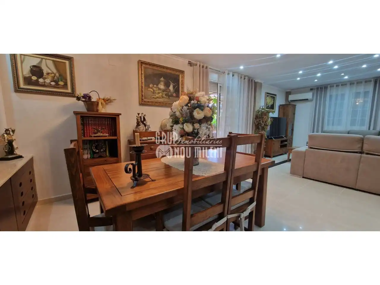 Dining room of Houses for sale in Picassent  with Air Conditioner, Private garden and Terrace