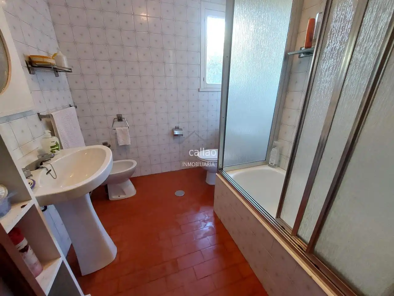 Baño de Casa o chalet en venta en Narón con Calefacción, Jardín privado y Piscina