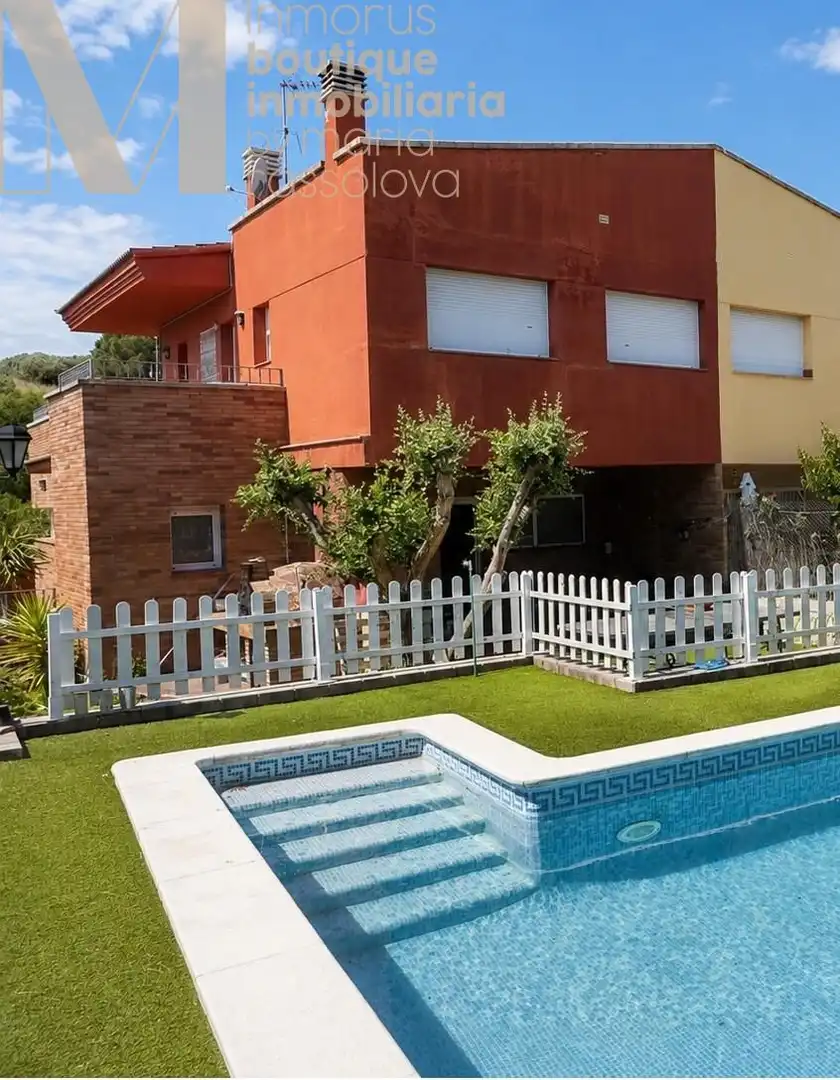Detached house with terrace for sale in Calella, imagen 5