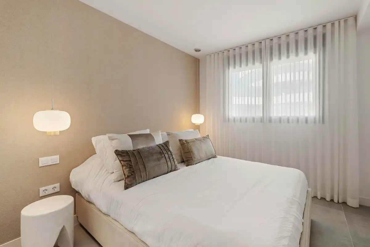 Penthouse with pool for sale in Selwo, imagen 11