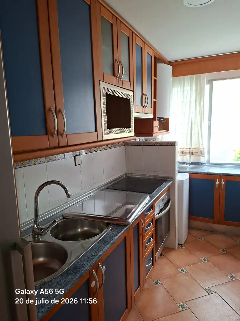 Kitchen of Flat for rent in Cenes de la Vega  with Air Conditioner, Furnished and Oven