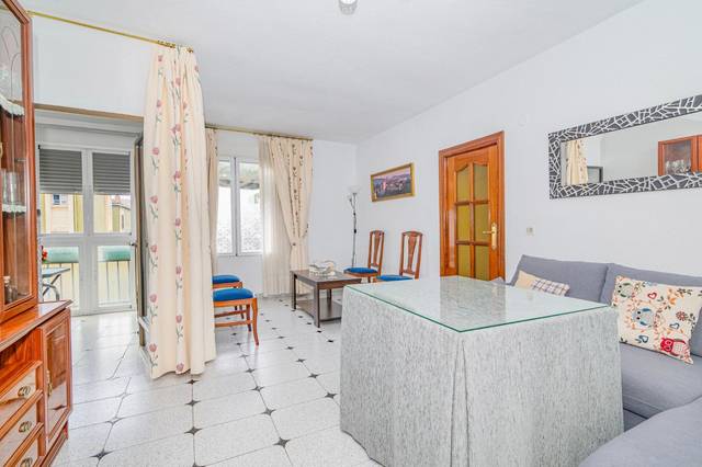 Piso en Venta en Calle RONDA DE ALFAREROS, 4 en Casería de Montijo