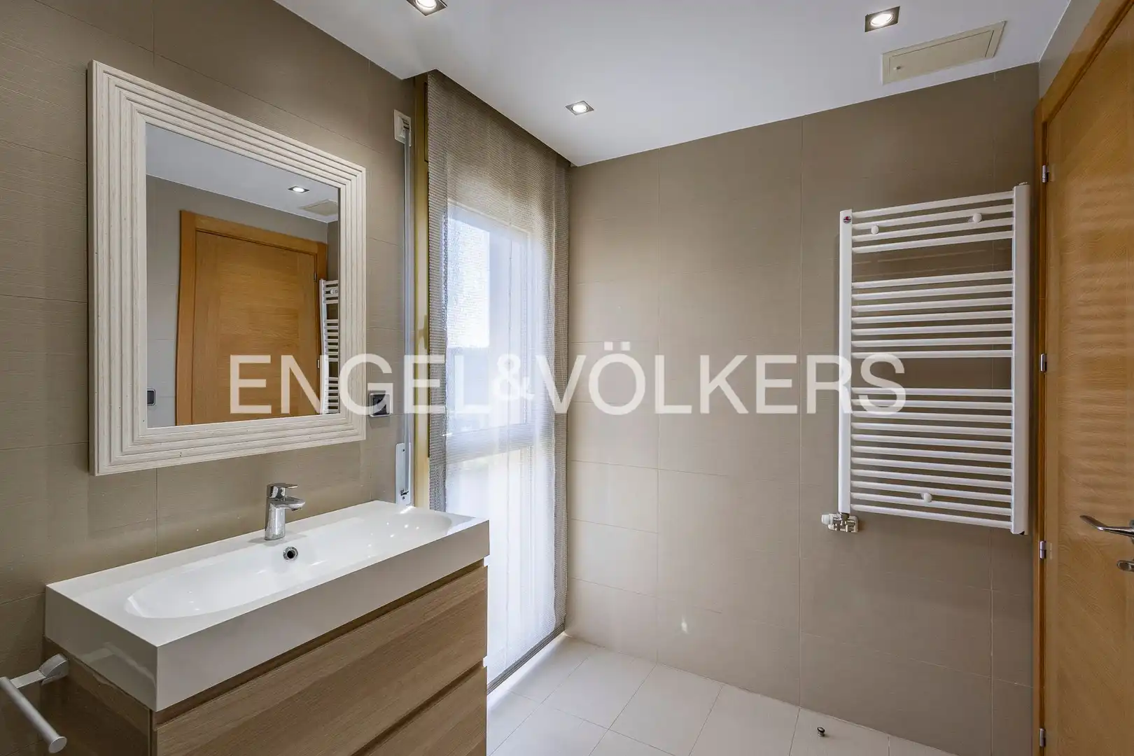 Baño de Casa o chalet de alquiler en Collbató con Aire acondicionado, Calefacción y Jardín privado