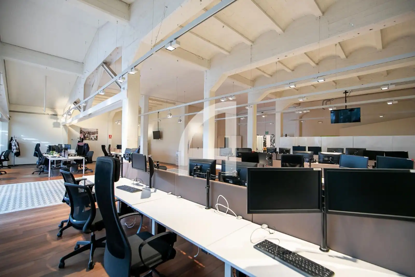 Büro zur Miete in Barcelona mit Klimaanlage und Heizung