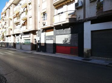 Local comercial en venda a Calle Bailén