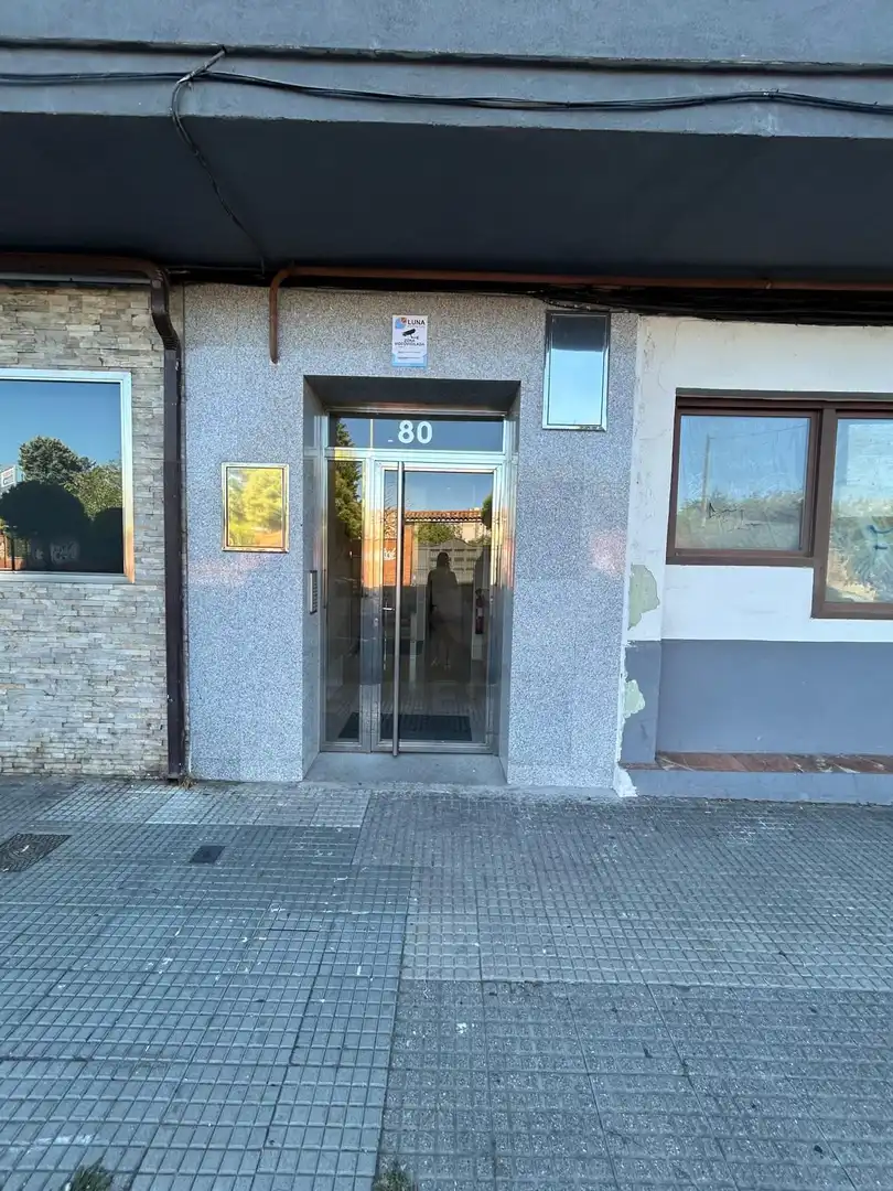 Piso con ascensor en venta en San Claudio - La Chantría, imagen 2