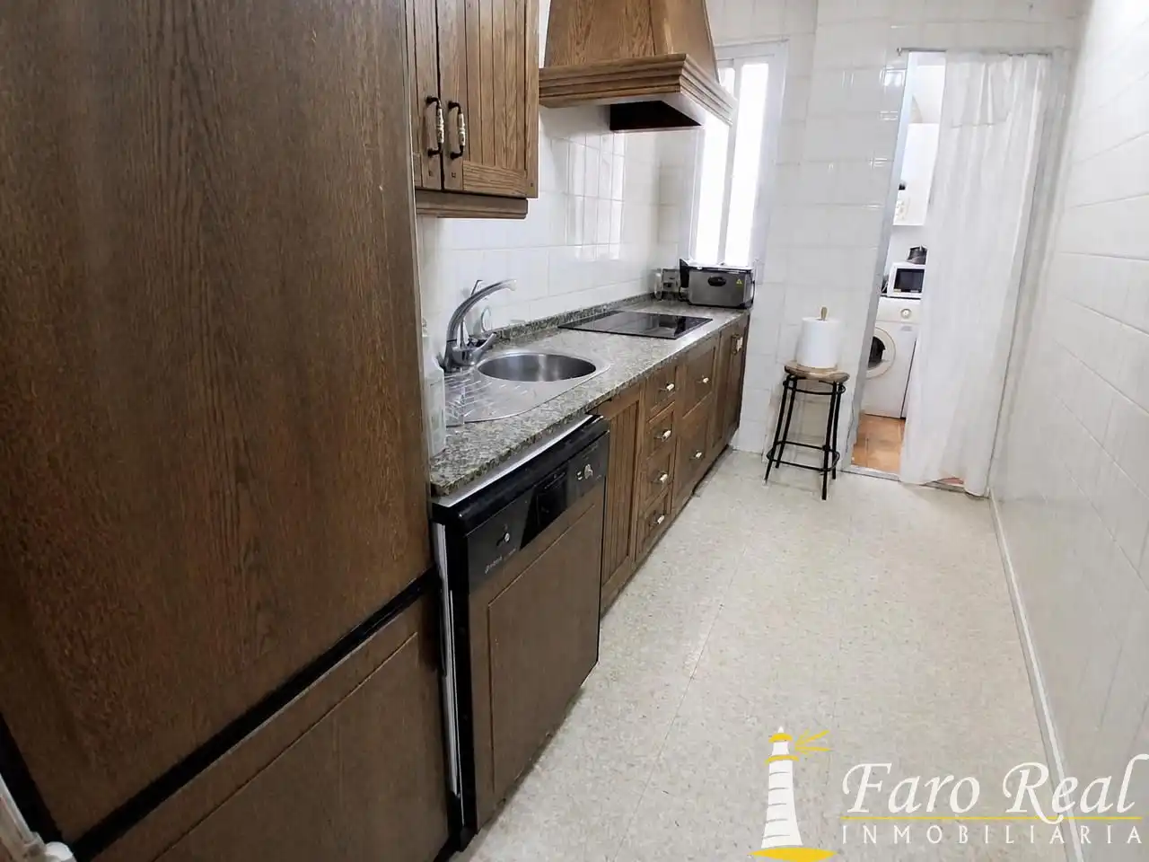 Kitchen of Ground floor for sale in Sanlúcar de Barrameda  with Storage room