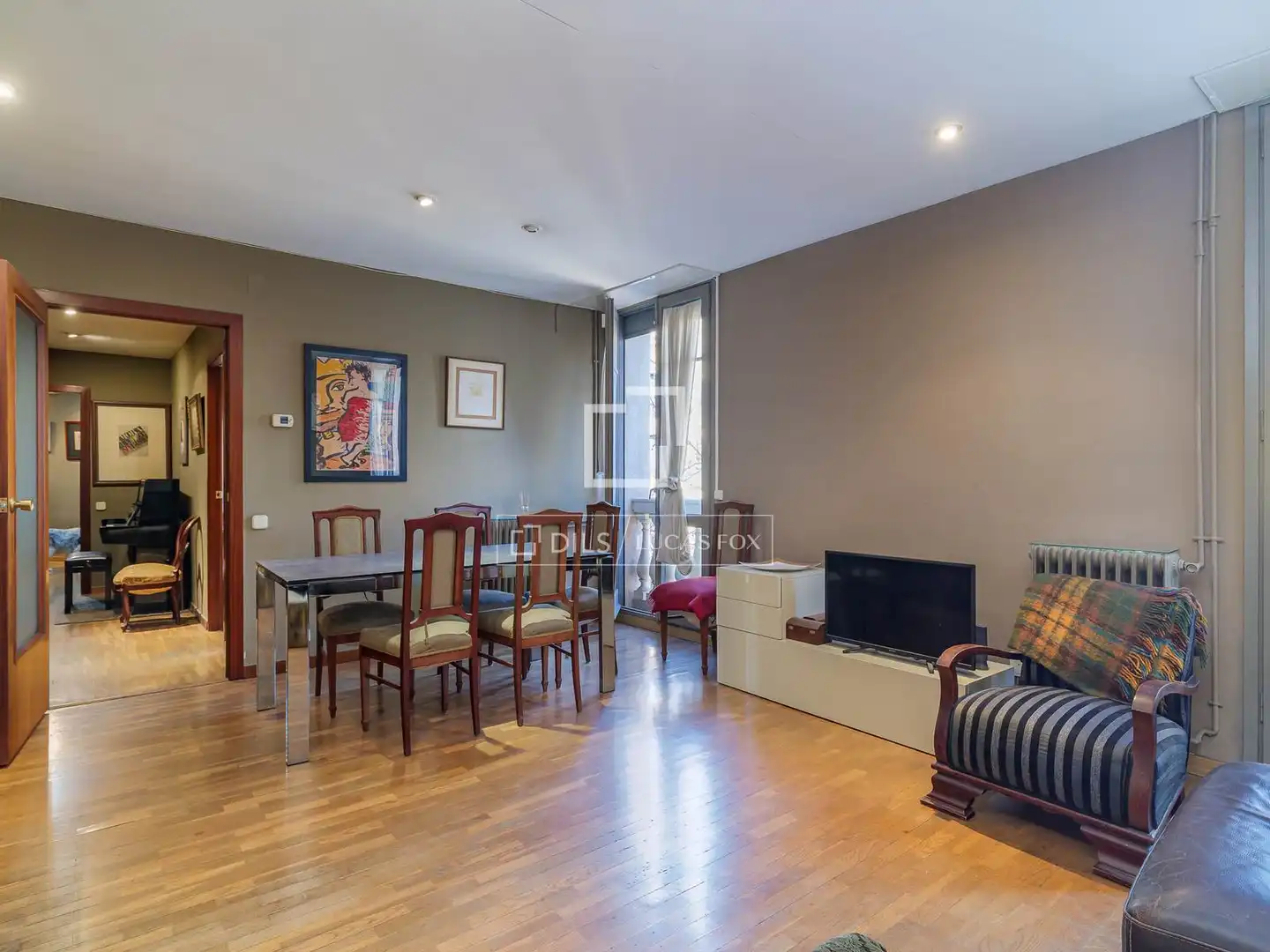 Vista exterior de Piso en venta en Barcelona con Calefacción, Parquet y Trastero