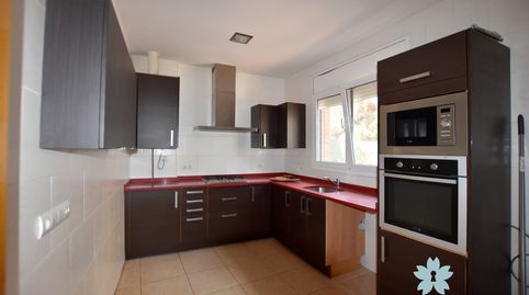 CHALET ADOSADO CON JARDÍN Y VISTAS A LA MONTAÑA -- CAN GÜELL, TORRELLES DE LLOBREGAT, imatge 4