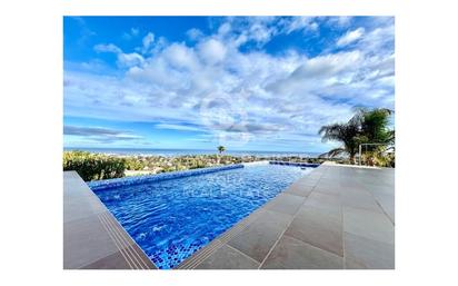 Piscina de Casa o xalet en venda en Dénia amb Aire condicionat, Terrassa i Piscina