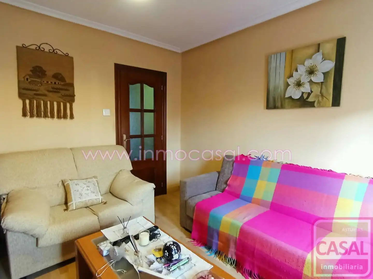Sala de estar de Piso en venta en Avilés con Calefacción y Amueblado