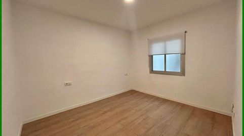 Foto 5 de Piso en venta en De Travau, El Turó de la Peira, Barcelona Capital