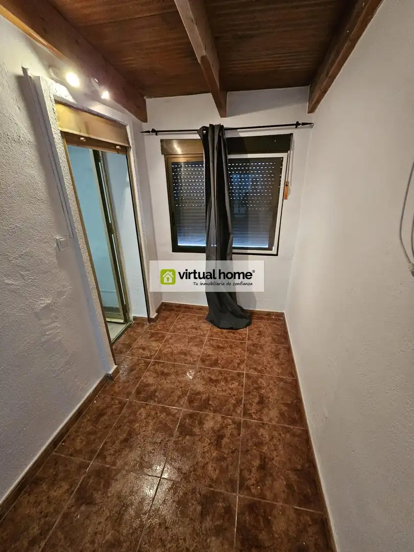 Dormitori de Casa o xalet de lloguer en Relleu amb Aire condicionat i Terrassa