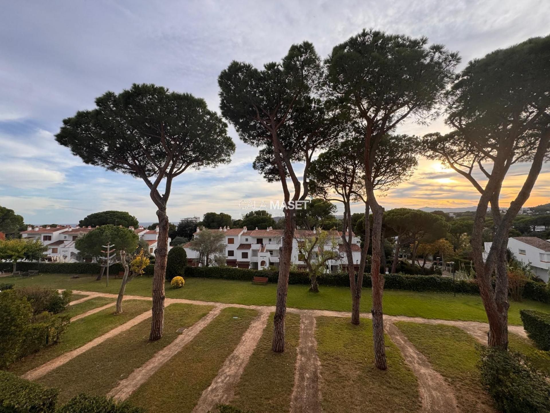Jardí de Apartament en venda en Castell d'Aro, Platja d'Aro i s'Agaró amb Jardí privat, Terrassa i Balcó