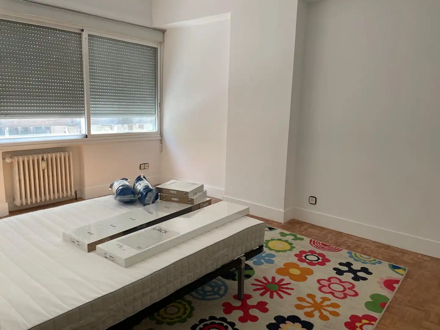Schlafzimmer von Wohnung zur Miete in Madrid mit Heizung