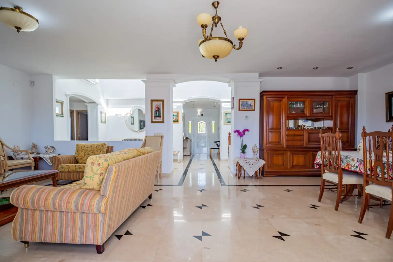 Casa o chalet en venta en L'Alfàs del Pi con Aire acondicionado, Calefacción y Jardín privado