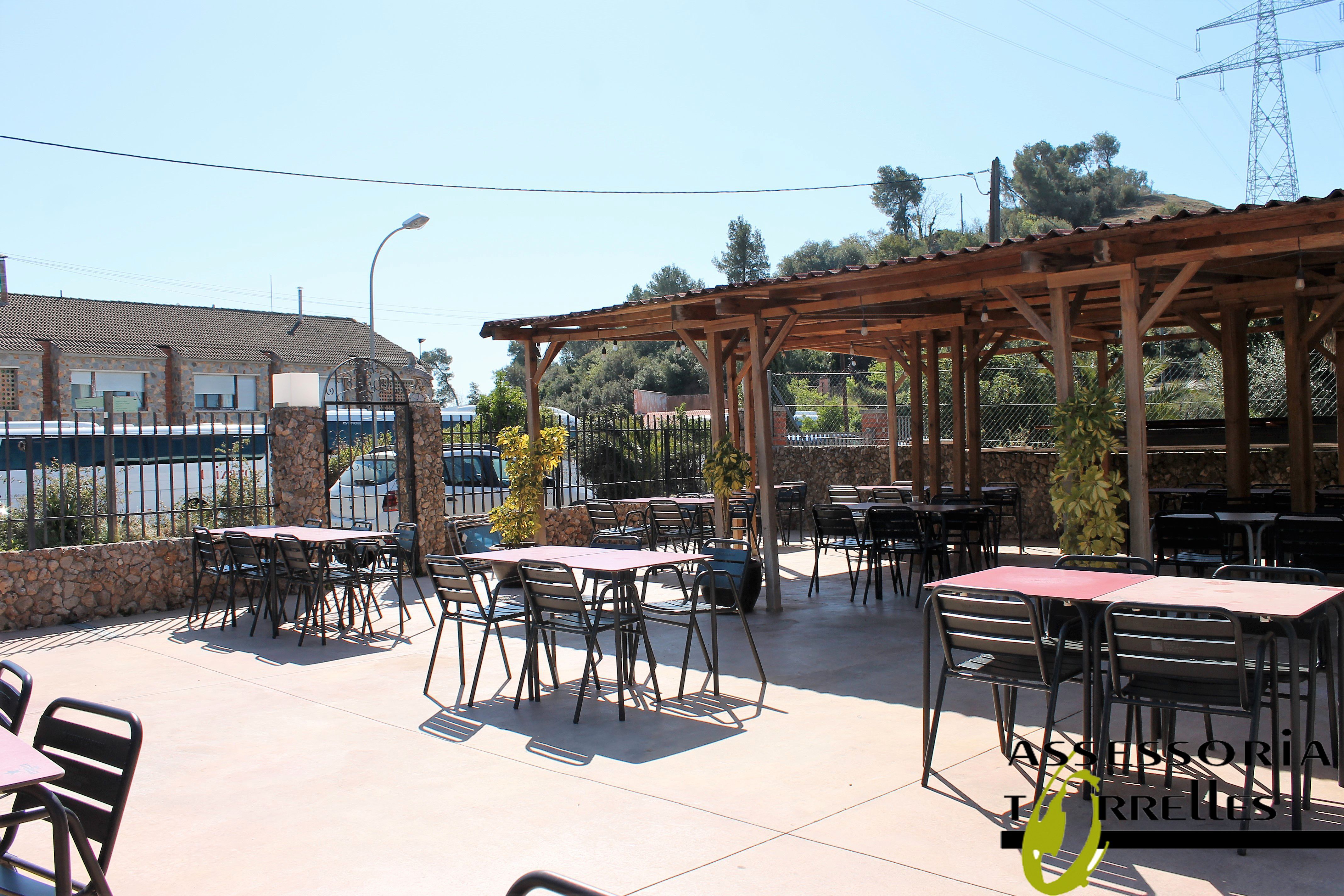 Terrassa de Local de lloguer en Torrelles de Llobregat amb Aire condicionat, Calefacció i Terrassa