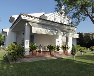 Jardí de Casa o xalet en venda en Jerez de la Frontera amb Aire condicionat, Calefacció i Jardí privat