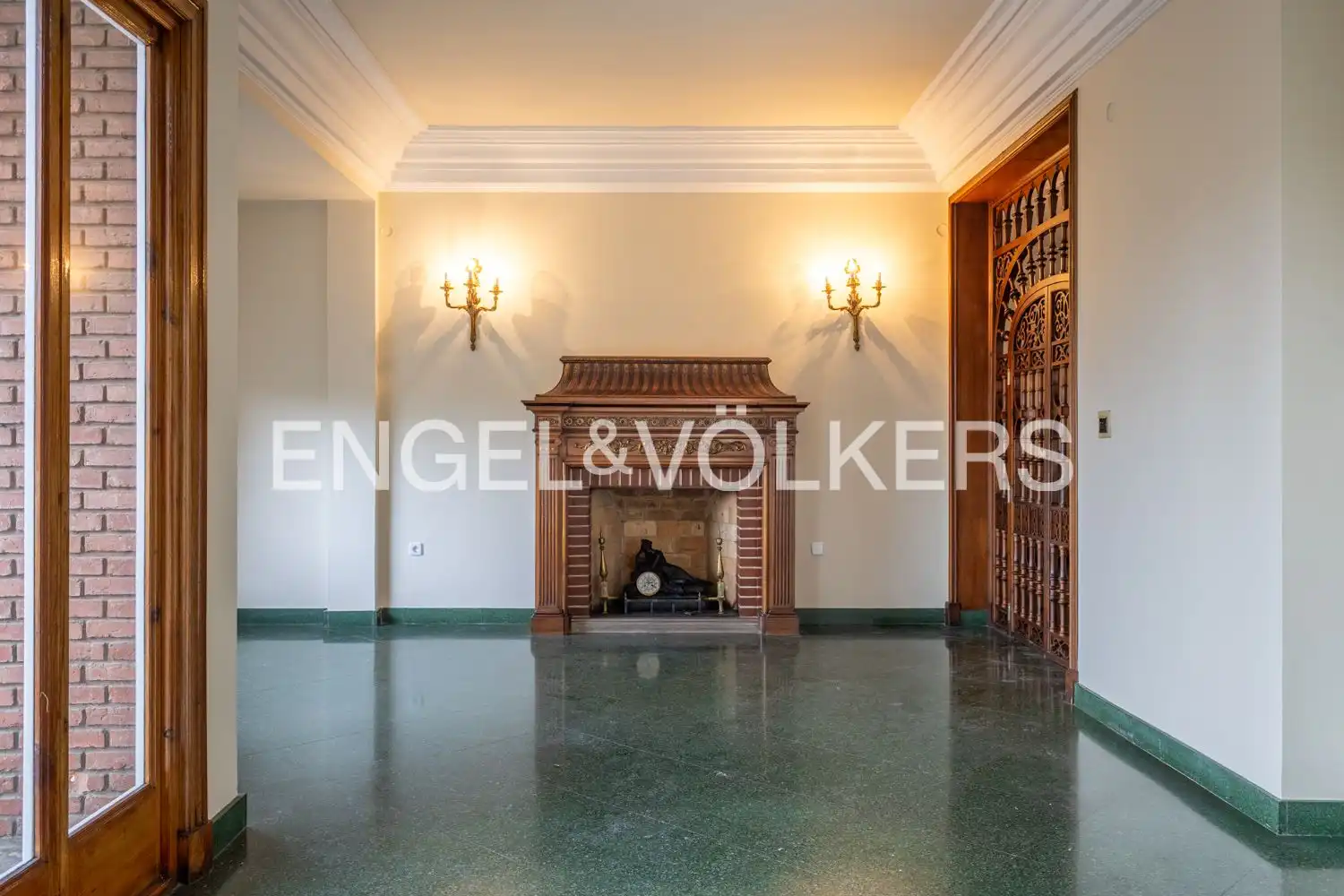 Wohnung zur Miete in Valencia mit Klimaanlage, Heizung und Terrasse