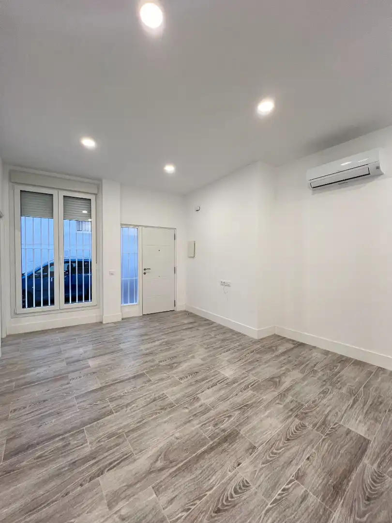 Piso en venta en Calle Mediodía, imagen 2