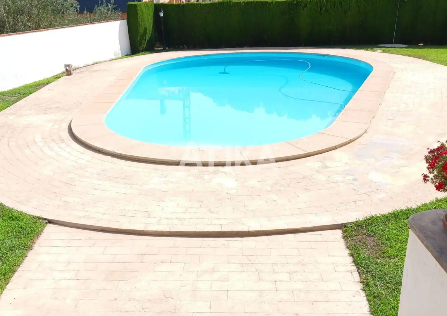 Piscina de Casa o xalet en venda en Ontinyent amb Aire condicionat, Calefacció i Jardí privat