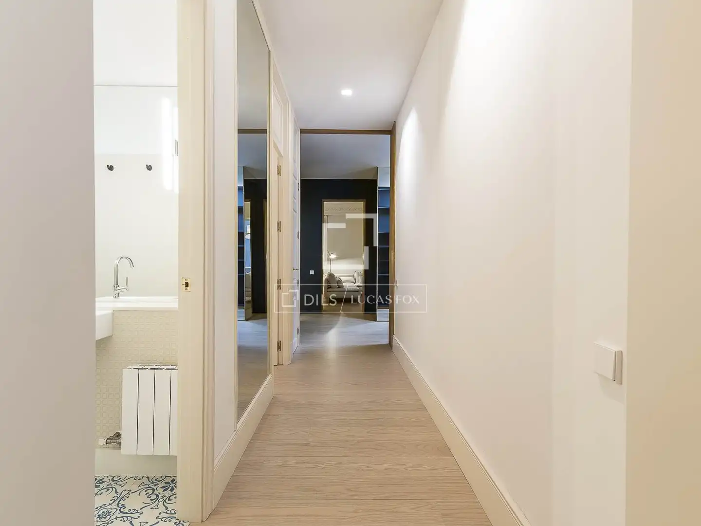 Piso en venta en Barcelona con Aire acondicionado, Calefacción y Parquet