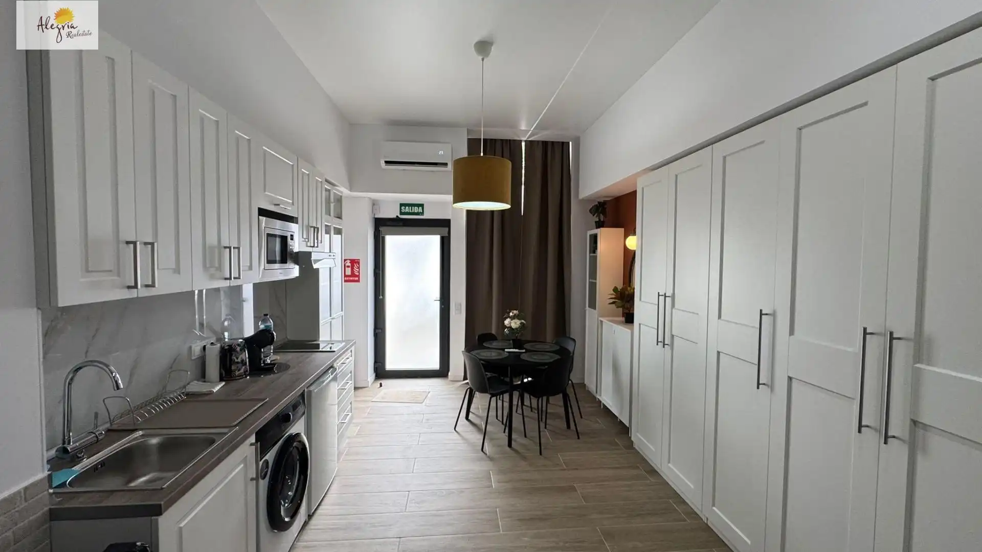 Kitchen of Apartments for sale in Valencia  with Air Conditioner, Heating and Furnished