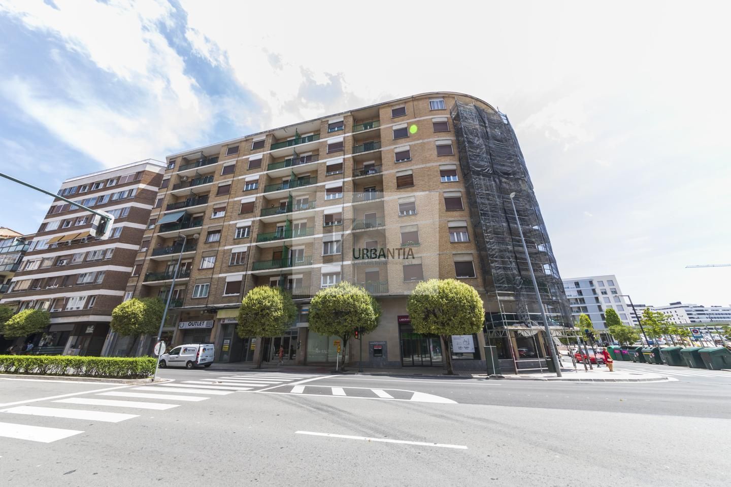 Exterior view of Apartment for sale in  Pamplona / Iruña  with Heating and Parquet flooring