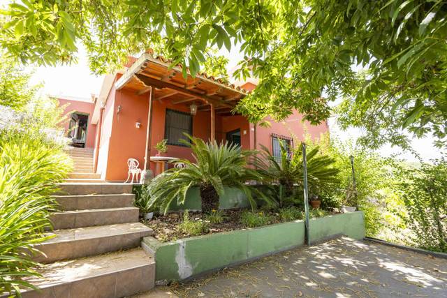 Casa-chalet en Venta en Esquina de los perdigones en El Bebedero - Pinolere - Aguamansa