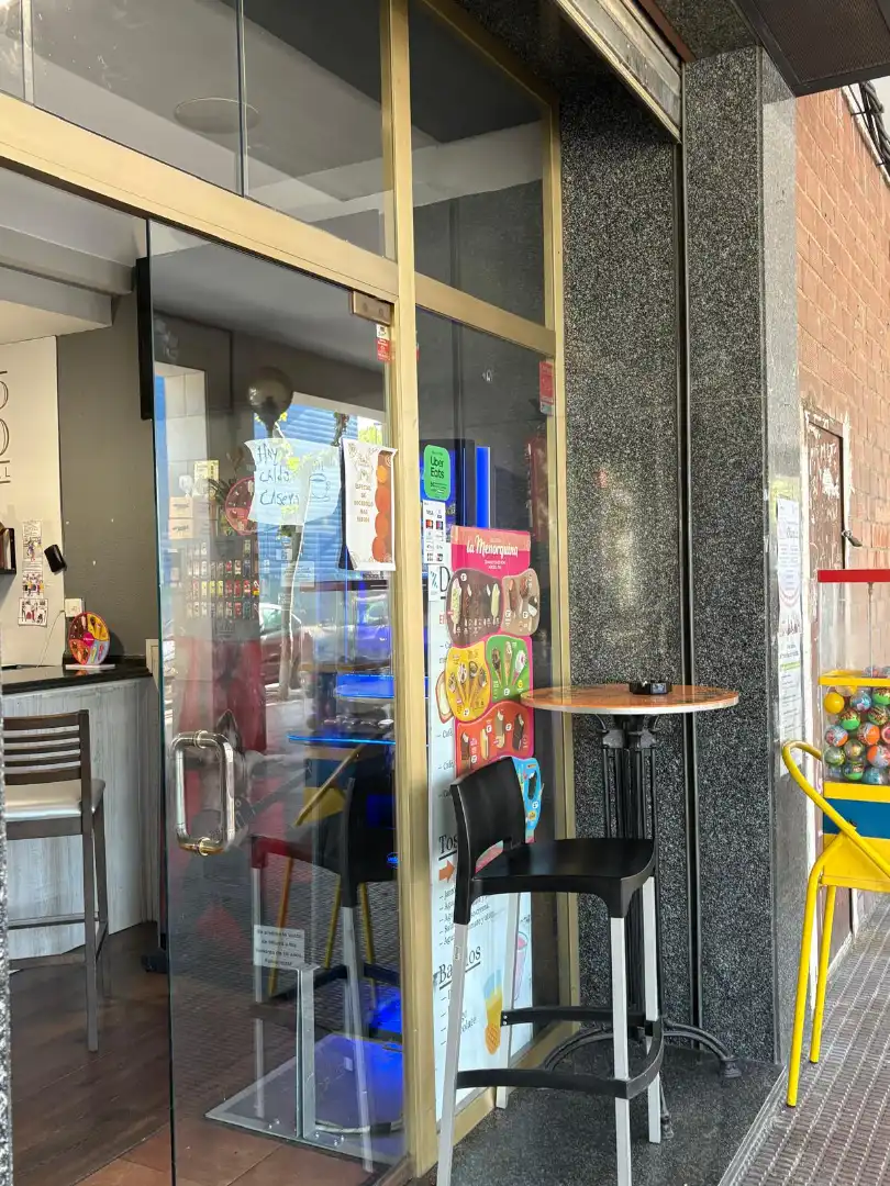 Commercial properties for sale in  Logroño  with Air Conditioner, Heating and Terrace