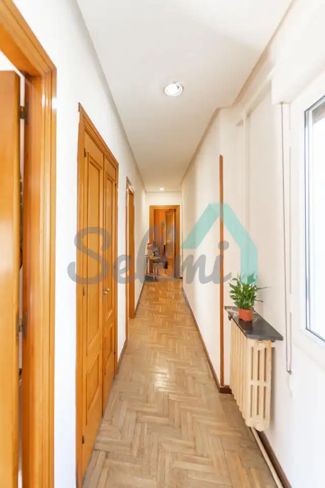 Wohnung zum Verkauf in Oviedo  mit Heizung, Parkett und Terrasse