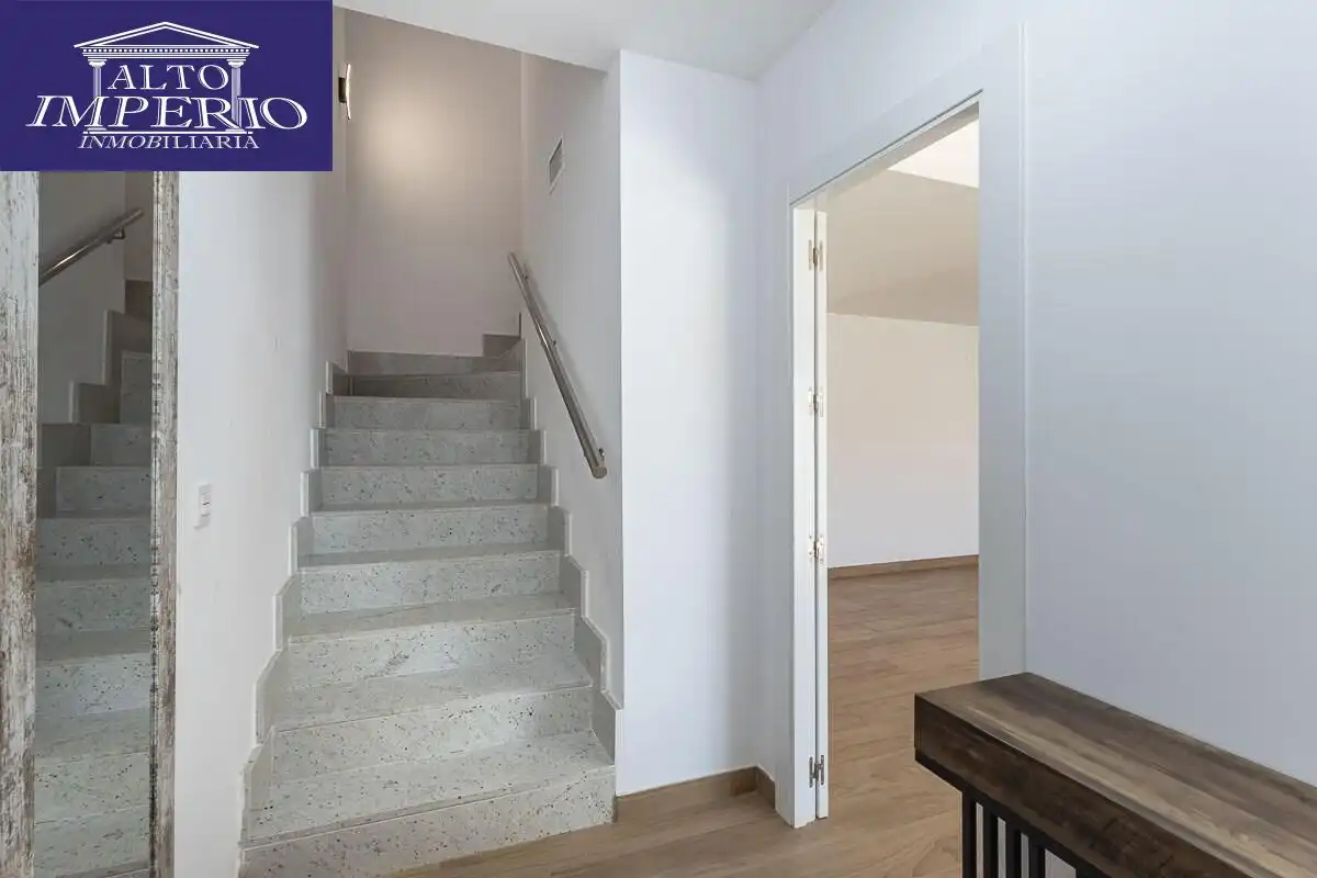 Villa avec balcon à vendre à Calle Chimborazo 57, imagen 23