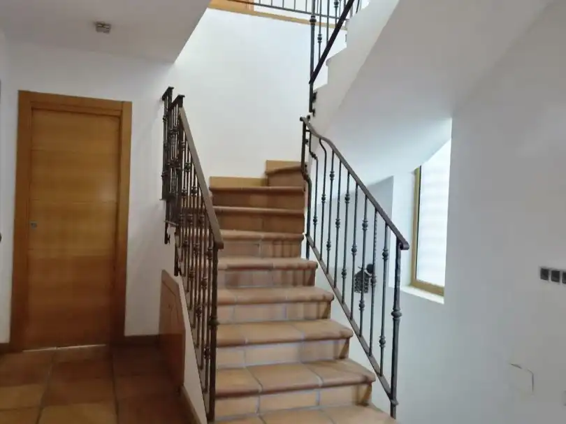Detached house with garden for sale in Carrer Segrià 25, imagen 14