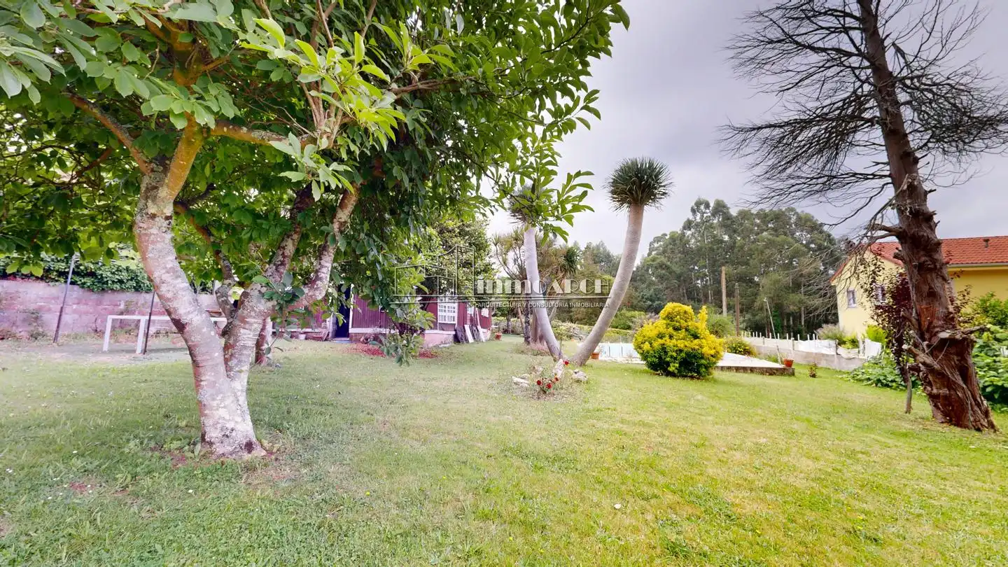 Residential for sale in Oleiros