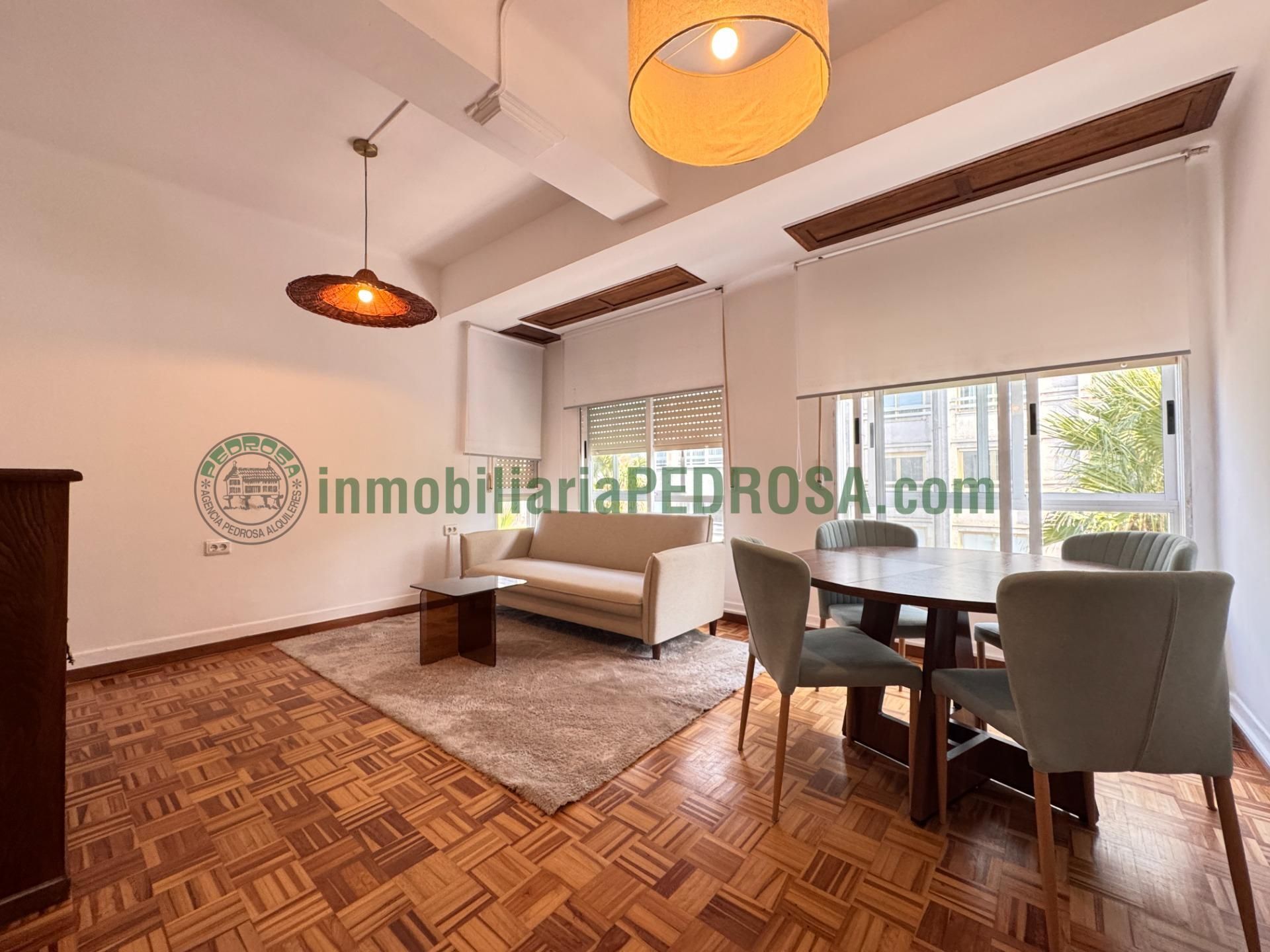 Living room of Flat to rent in Pontevedra Capital   with Heating and Balcony