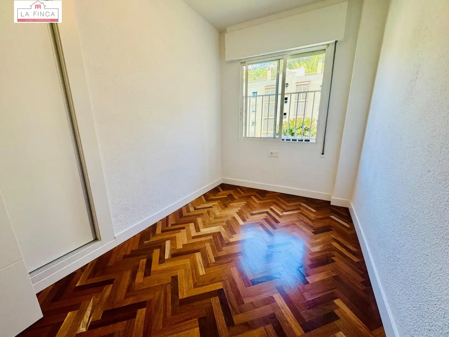 Dormitori de Pis en venda en Málaga amb Aire condicionat, Parquet i Piscina comunitària