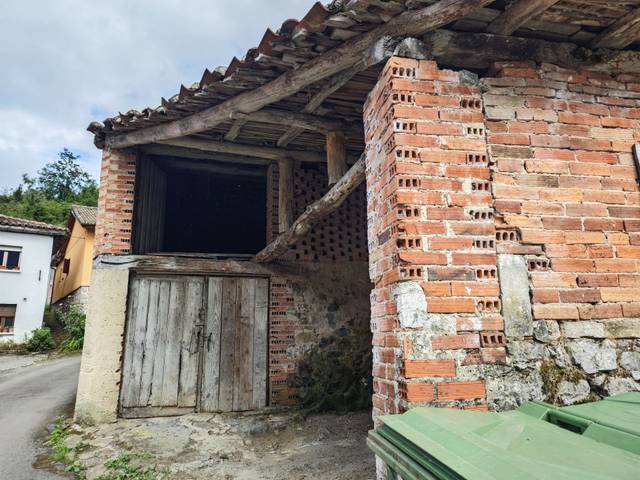 Casa-chalet en Venta en Vibaña - Ardisana - Caldueño