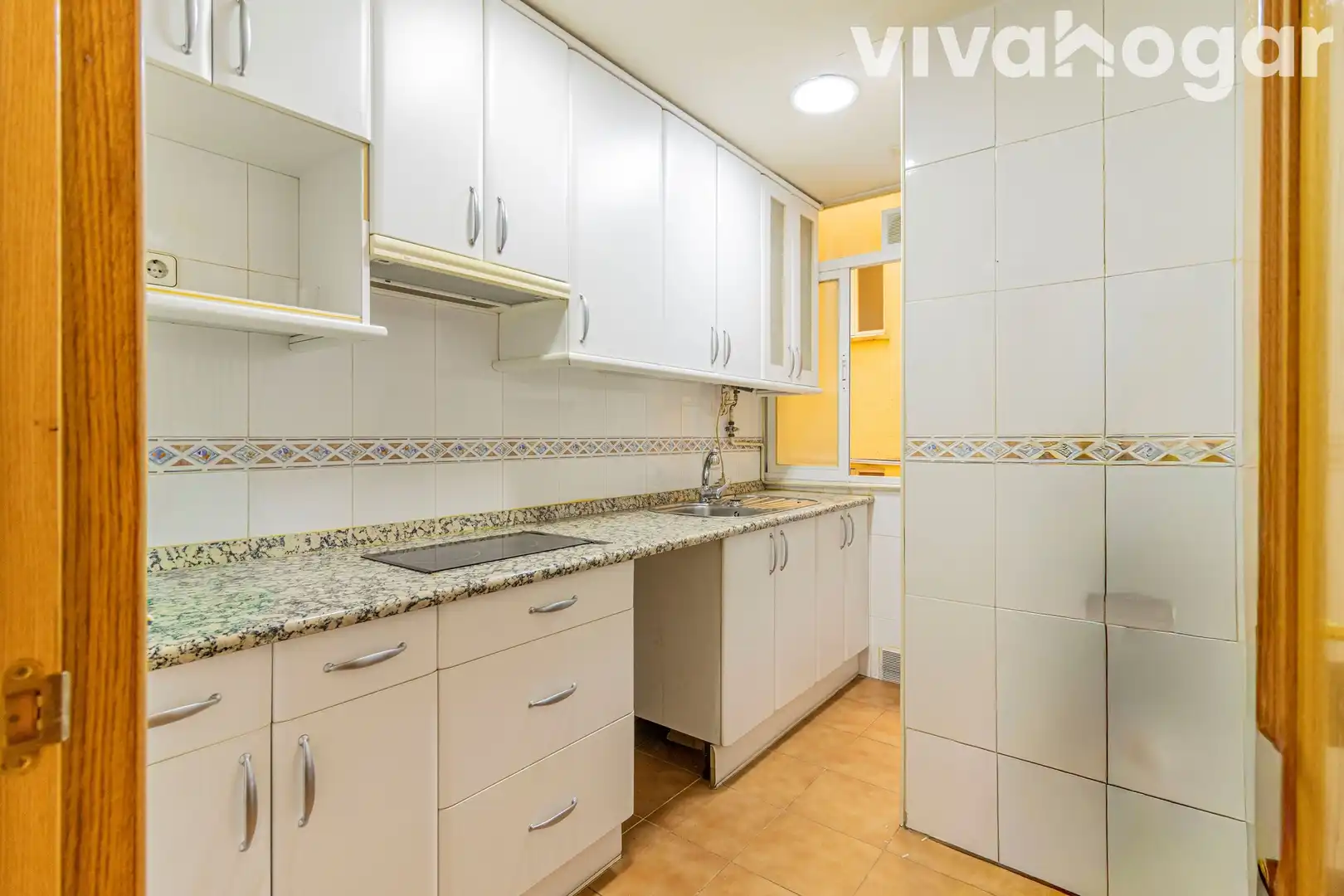 Kitchen of Flat for sale in Madrid  with Air Conditioner, Heating and Terrace