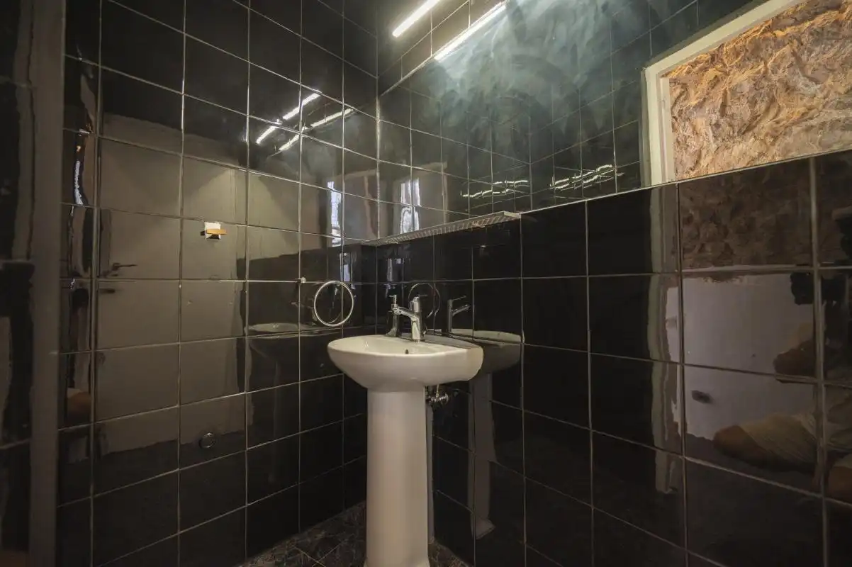 Baño de Oficina de alquiler en Eivissa con Calefacción