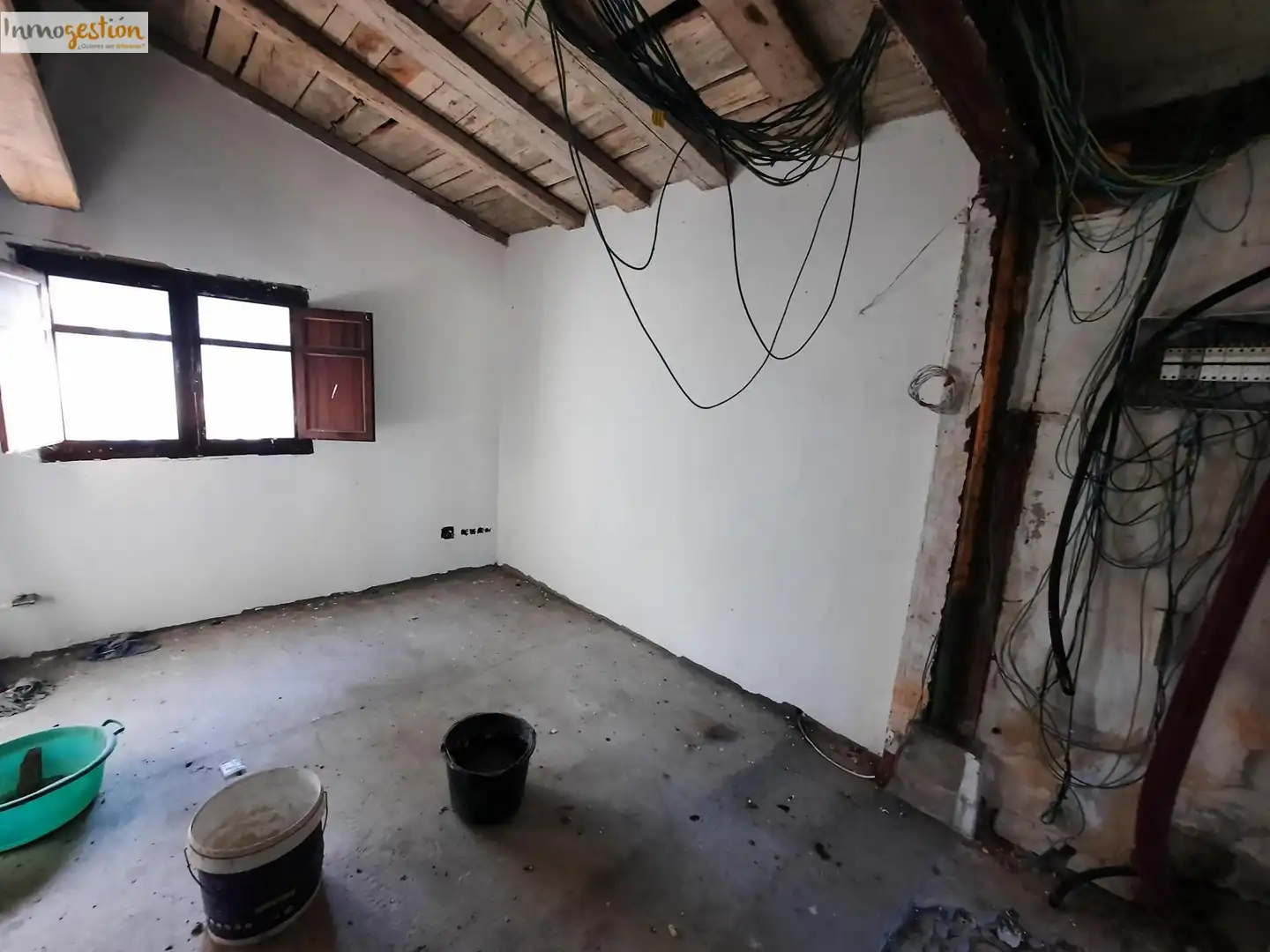 Houses for sale in Tudela de Duero  with Heating and Private garden