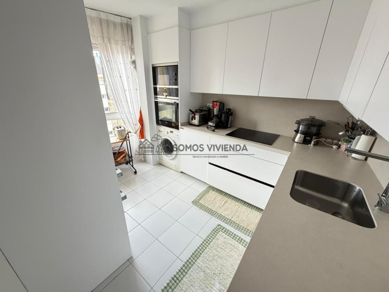 Kitchen of Flat for sale in Ourense Capital   with Heating and Storage room