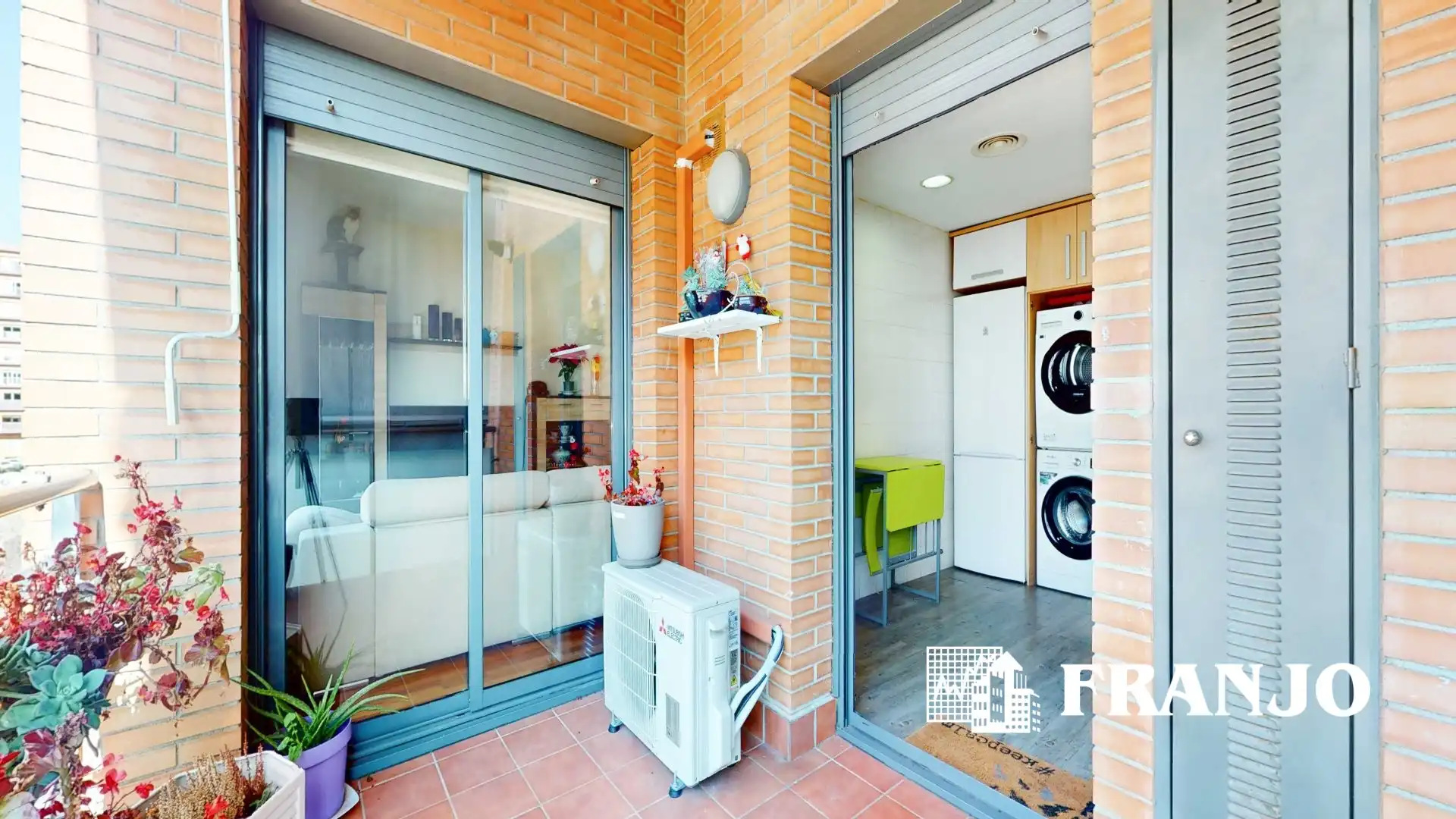 Balcony of Flat for sale in Barberà del Vallès  with Air Conditioner, Heating and Storage room