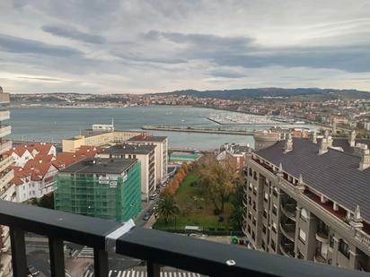 Exterior view of Flat for sale in Portugalete  with Heating, Terrace and Storage room