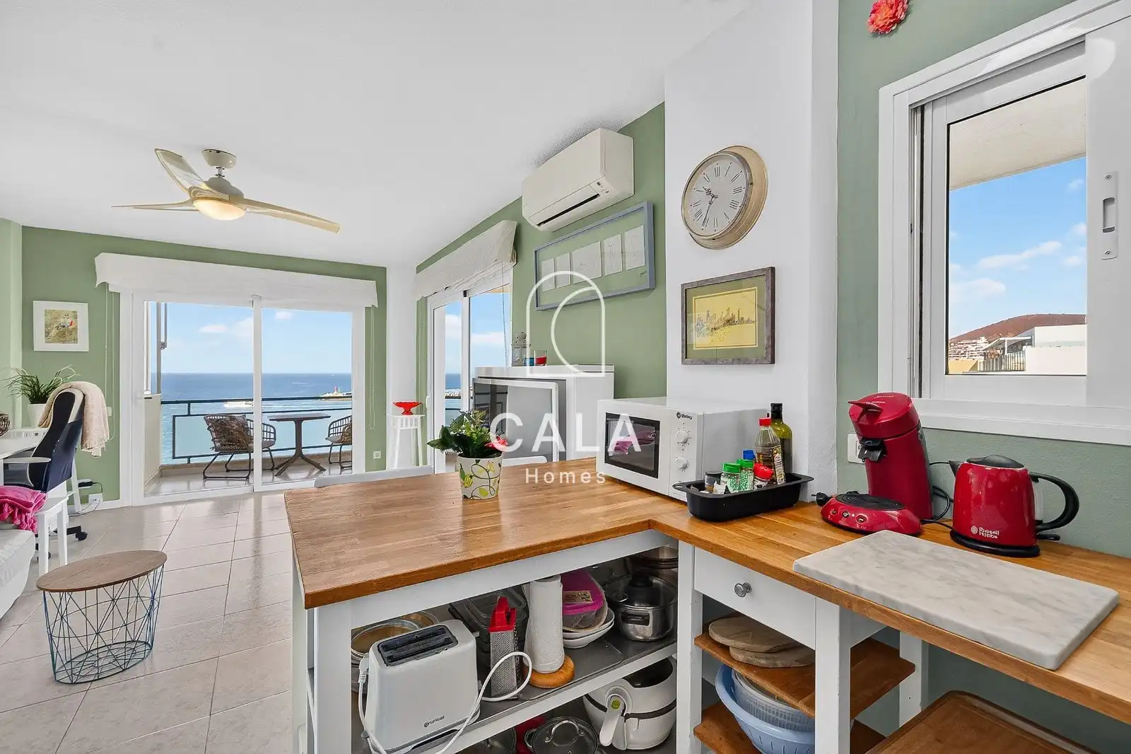 Kitchen of Flat for sale in Arona  with Air Conditioner, Heating and Terrace