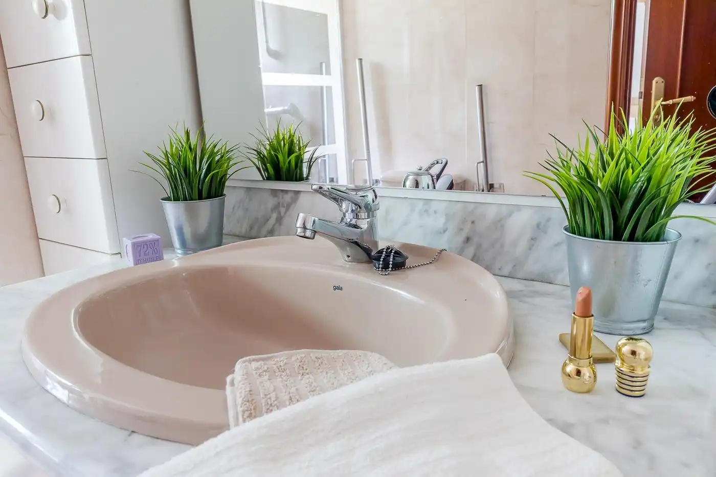 Baño de Casa o chalet en venta en San Lorenzo de El Escorial con Calefacción, Alarma y Piscina comunitaria