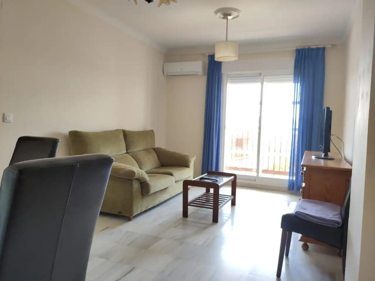 Wohnzimmer von Wohnung zur Miete in Sanlúcar de Barrameda mit Klimaanlage, Parkett und Terrasse