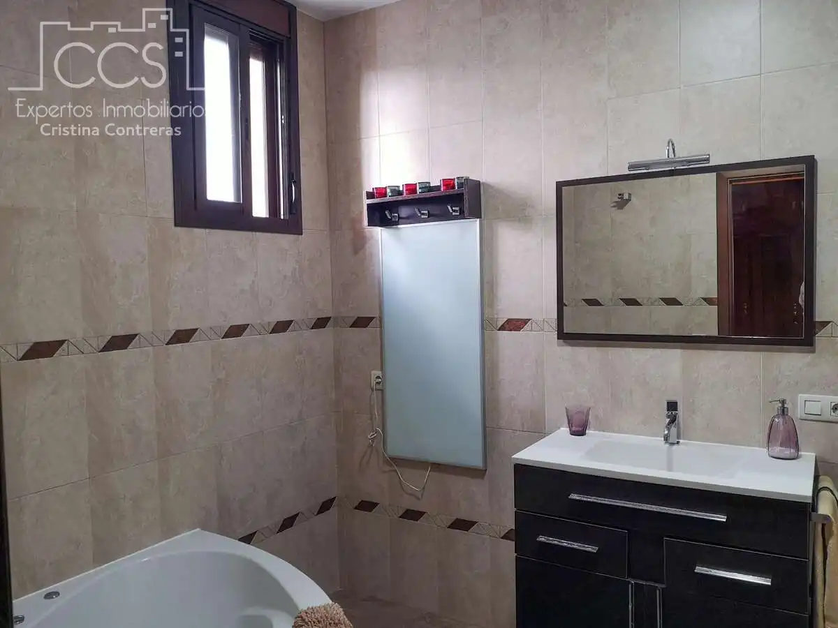 Adossat amb piscina en venda a Bollullos Par del Condado, imagen 28