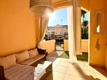 Mini appartamento con piscina in vendita a Mar Adriatico