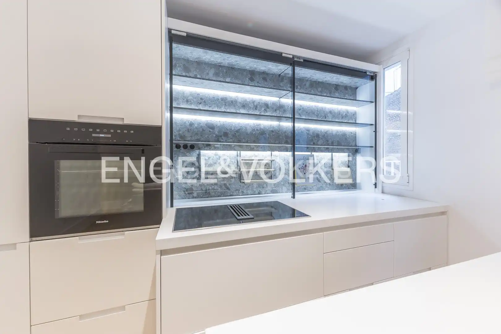 Kitchen of Flat for sale in Madrid  with Air Conditioner, Heating and Furnished