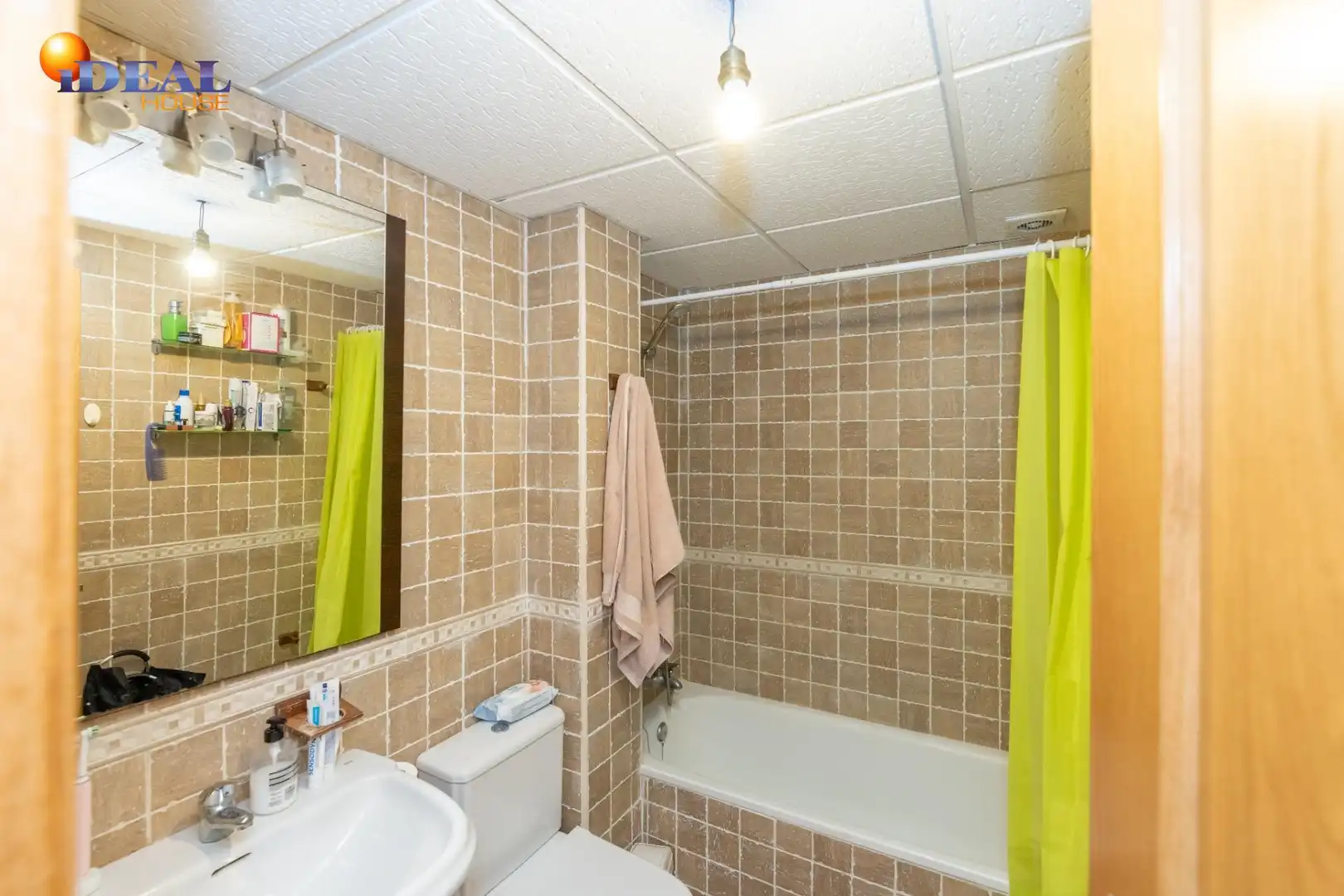Baño de Piso en venta en Güéjar Sierra, Granada